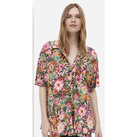 H&M Floral Loose Fit Resort Shirt Black/Floral Womens Size S - Picture 1 of 14